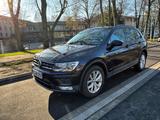 Volkswagen Tiguan 2.0 TDI SCR DSG 4MOTION Trendline Tre... - Volkswagen Tiguan Trendline mit Diesel-Antrieb