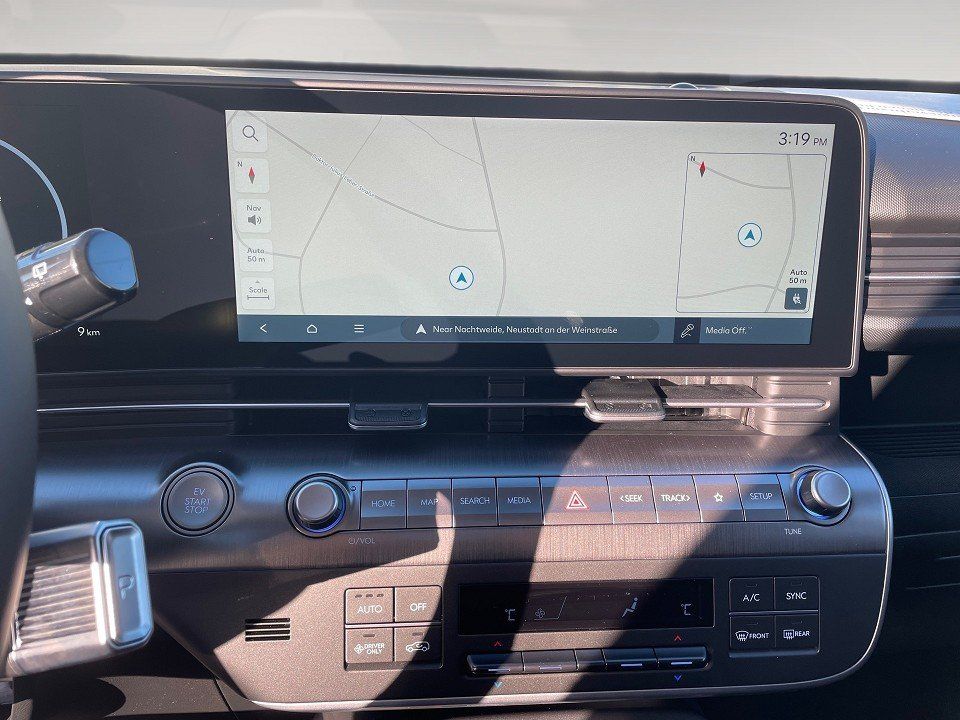 Fahrzeugabbildung Hyundai KONA Elektro 65kWh Trend el. Heckklappe