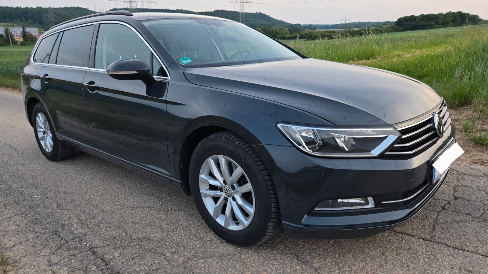 VW Passat Variant 2.0 TDI *ACC*AHK*ErgoSitze*