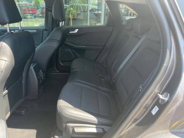 Fahrzeugabbildung Ford Kuga Plug-In Hybrid Titanium X LED Kamera ACC