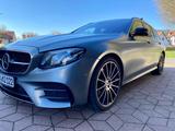Mercedes-Benz E 53 AMG Mercedes-AMG E 53 4MATIC+ T Autom. ...