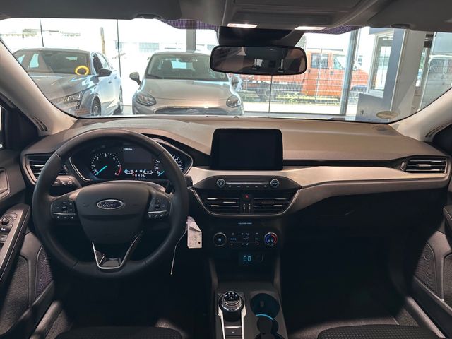 Fahrzeugabbildung Ford Focus Turnier Cool & Connect*RFK*SHZ*8-FACH*1.HD