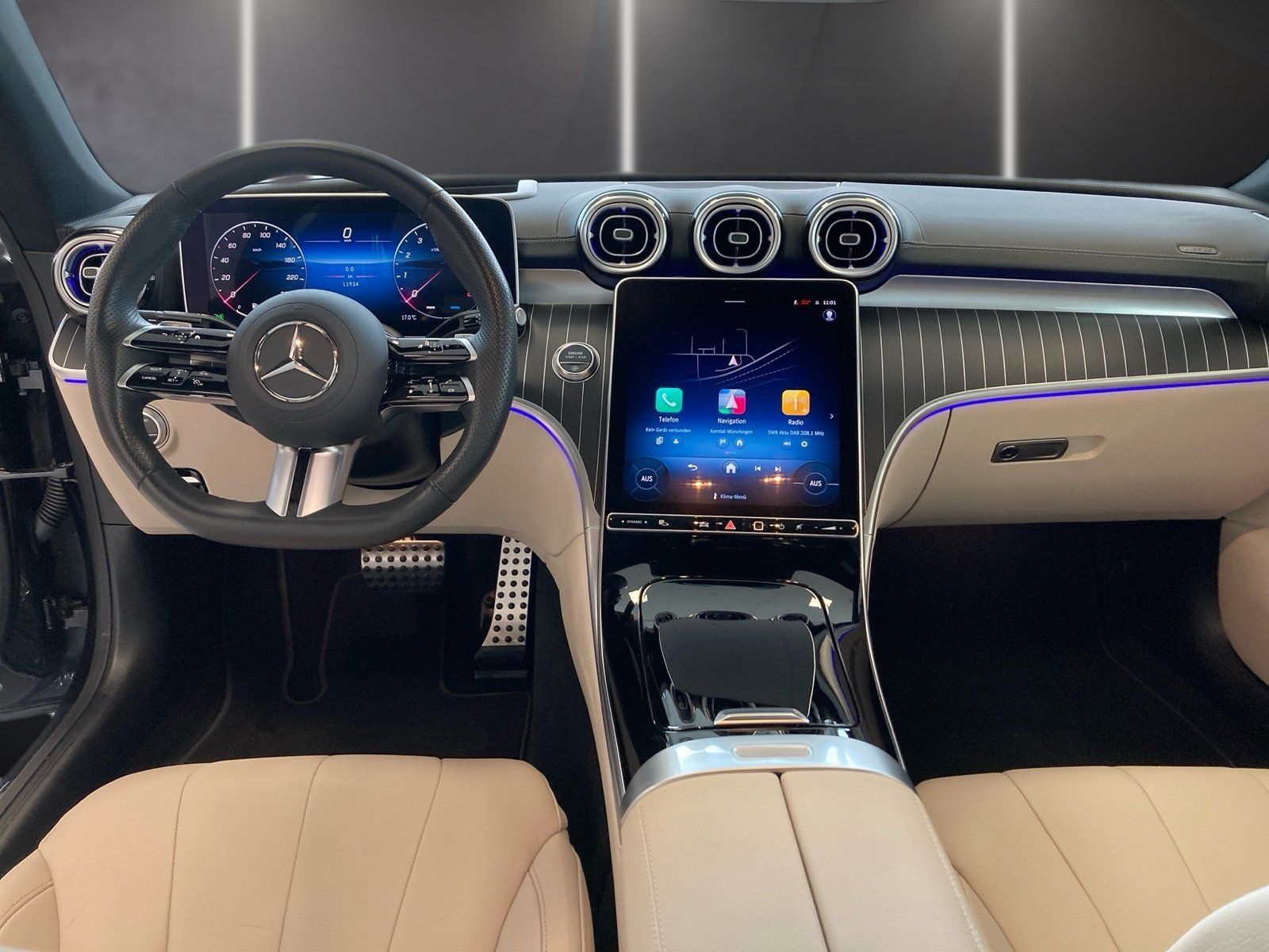 Fahrzeugabbildung Mercedes-Benz CLE 300 4M AMG*HA-Lenk*HUD*Pano*Distro*Burm*360*