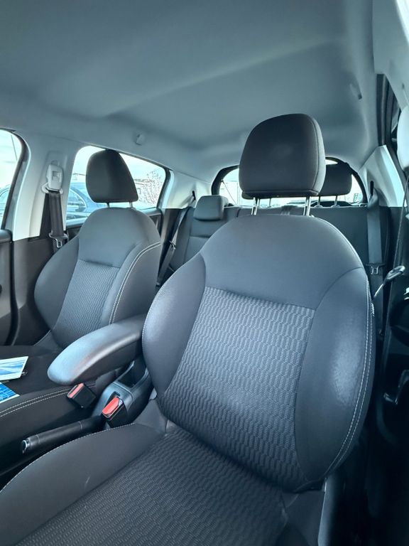 Peugeot 208 - Bild 22