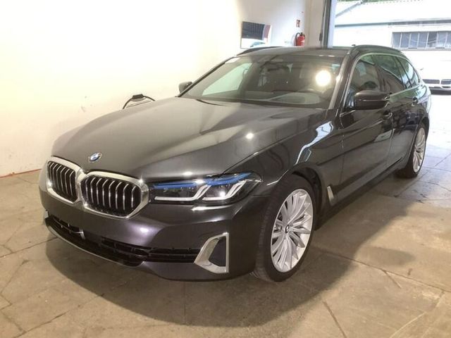 BMW 540d xDrive Touring Aut. Luxury Line