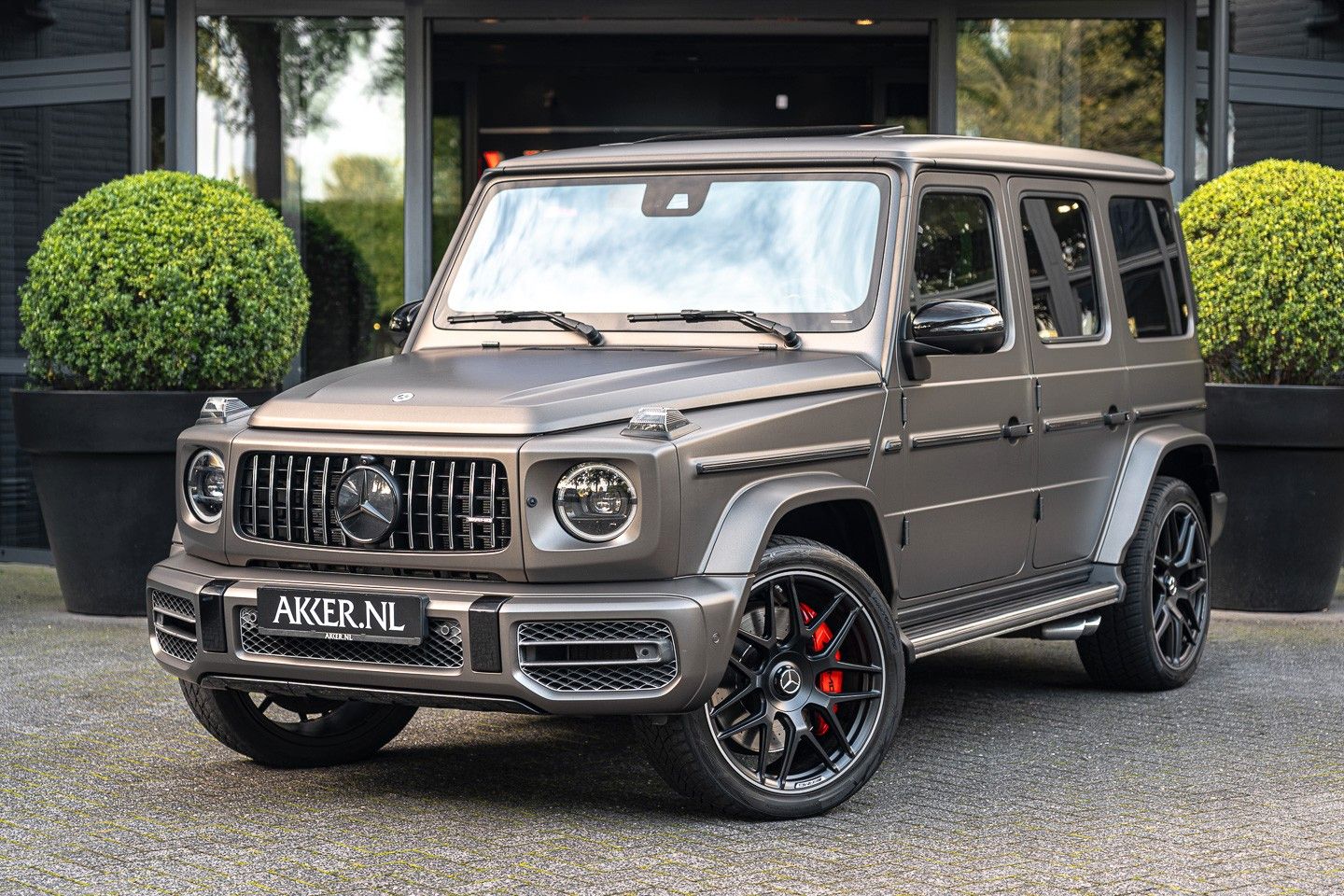 Mercedes-Benz G63 AMG | Night Pack | Full Carwrap | Masssage