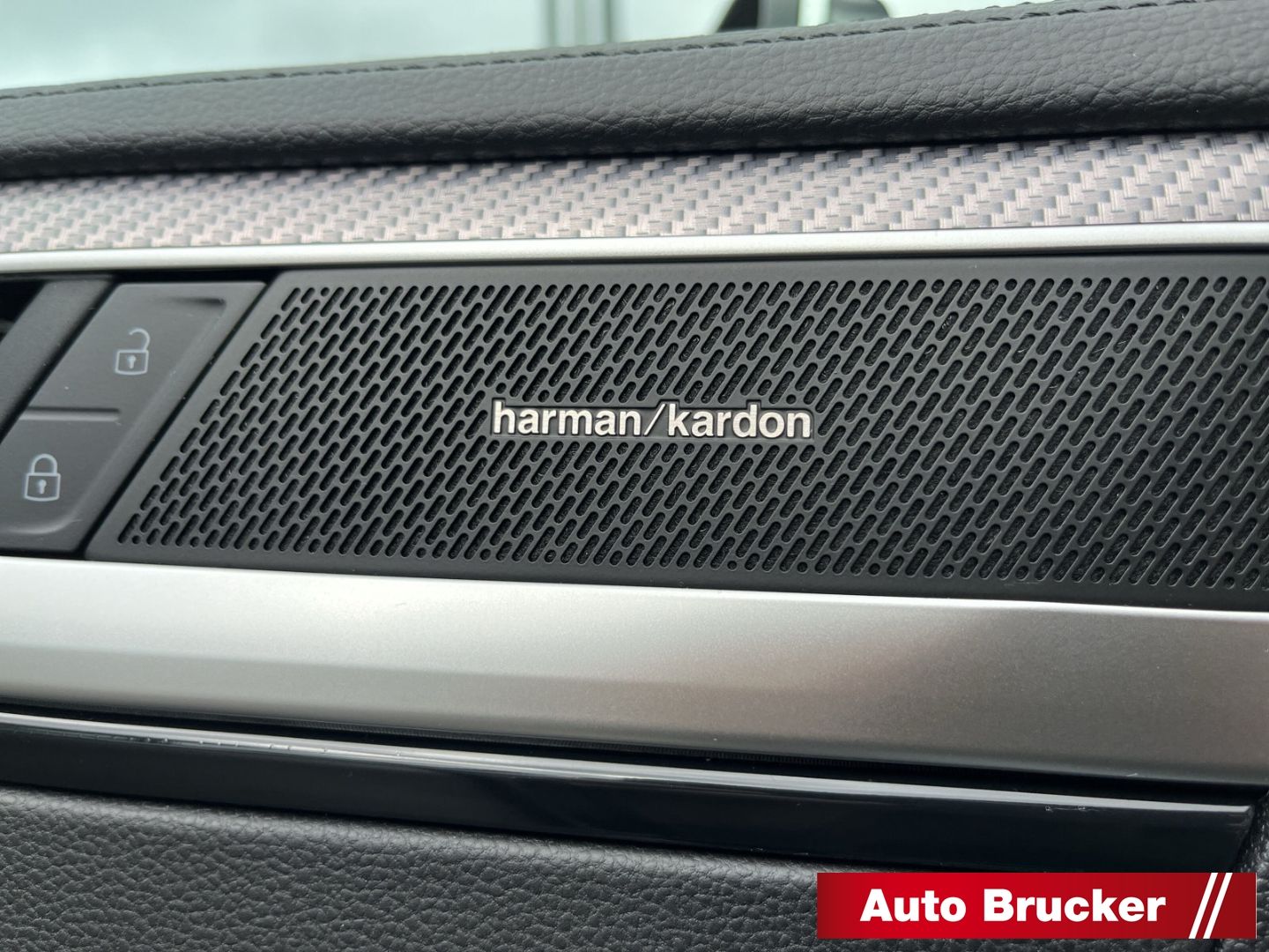 Volkswagen Arteon SB R 4Motion DSG Navi LED Pano 3-Zonen-Kl foto 17