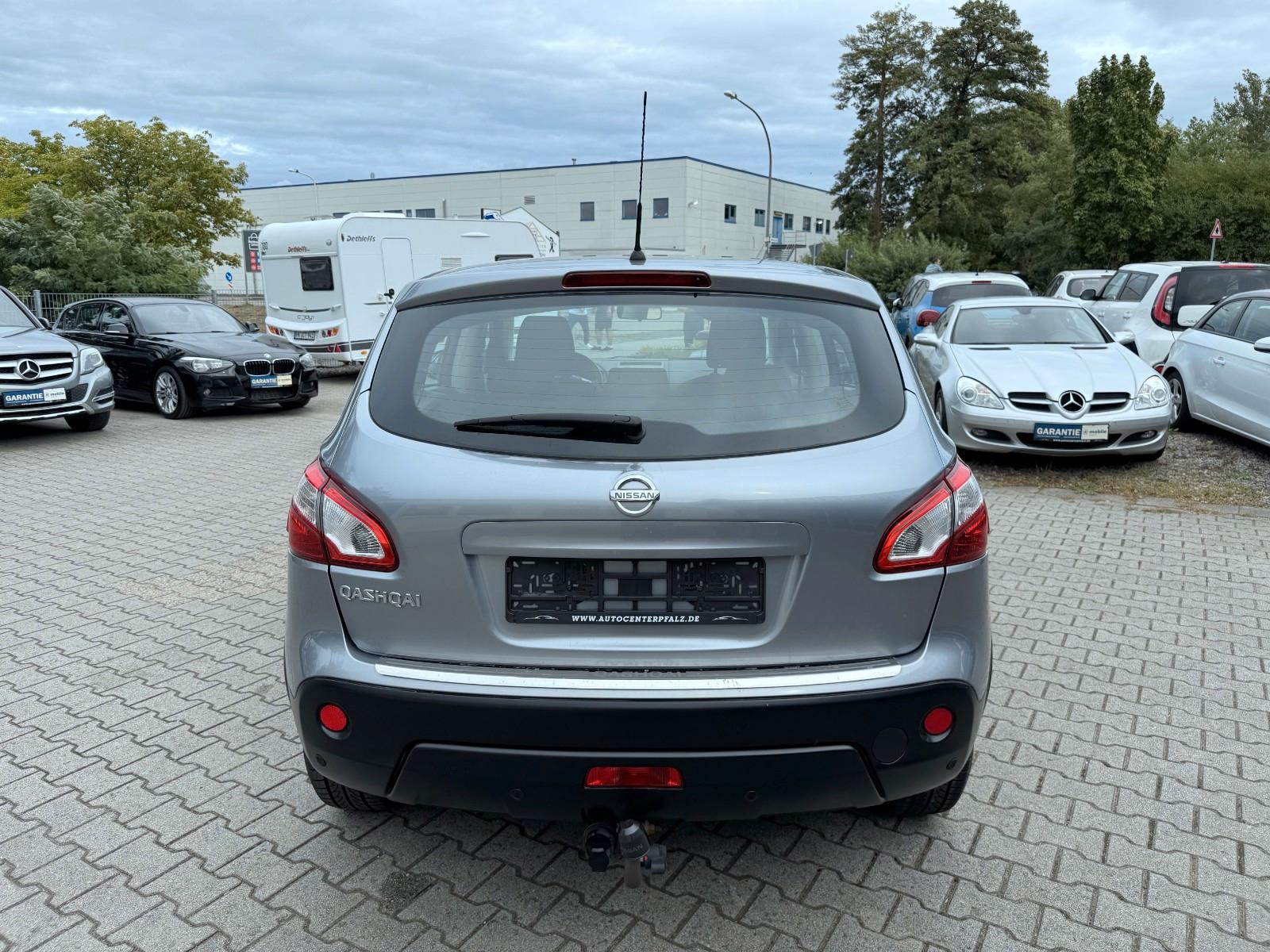 Nissan Qashqai Acenta*Panorama*AHK*S-Heft*1-Hand