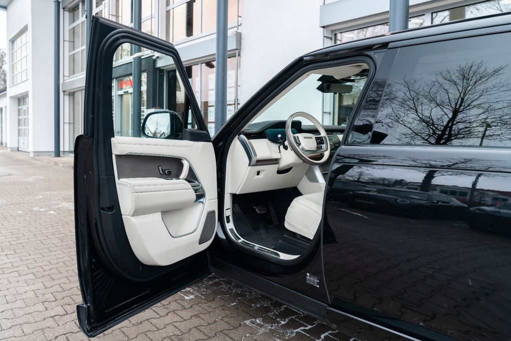 LAND ROVER Range Rover SV / 360° / PANO / LWB / P615 / 23" LAND ROVER Range Rover SV / 360° / PANO / LWB / P615 / 23"