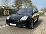 Porsche Cayenne Turbo 4.5 9PA  - Porsche Cayenne aus 2006: Turbo