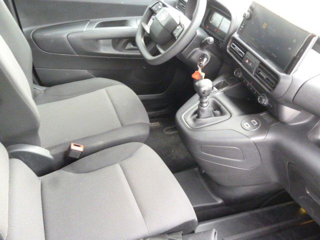 Combo E Cargo 1,2i L1 Edition Plus, Tür L+R, RK,