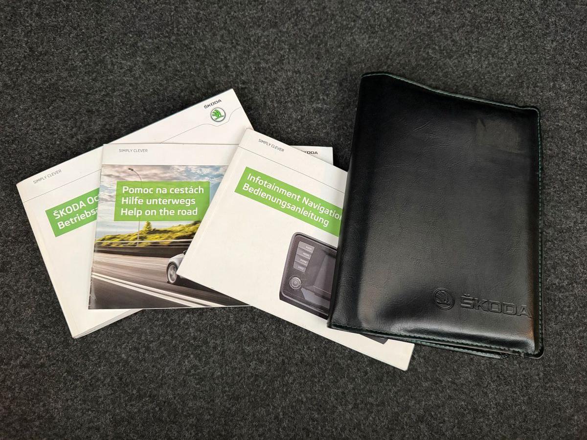 Skoda Octavia Lim.*RS*Automatik*Garantie*Xenon*Leden*