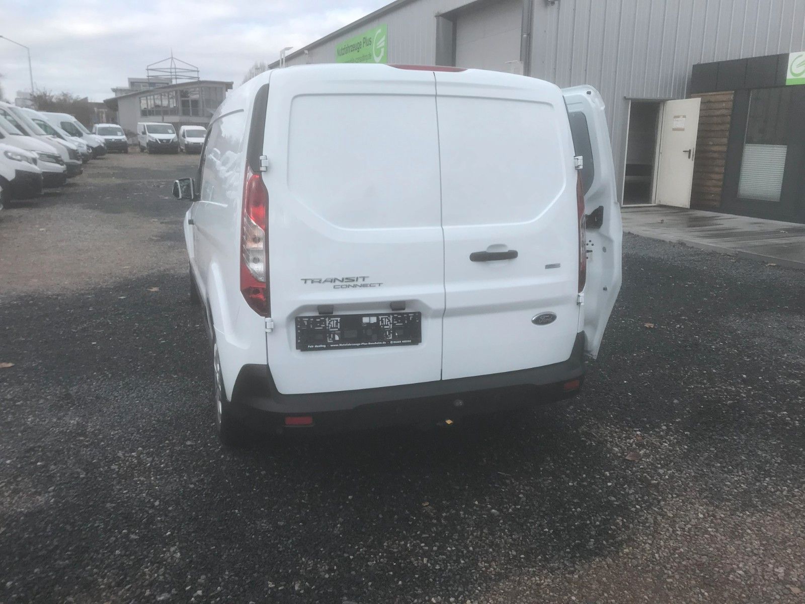 Fahrzeugabbildung Ford Transit Connect Kasten lang Trend,AHK,SHZ,SHg