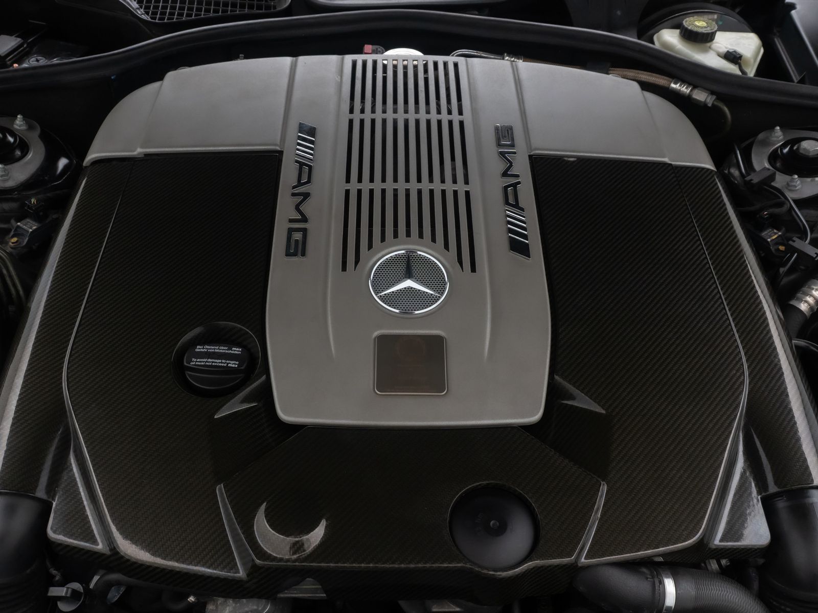 Fahrzeugabbildung Mercedes-Benz S 65 AMG Long Massage BiXenon Kamera GSD 20"Voll