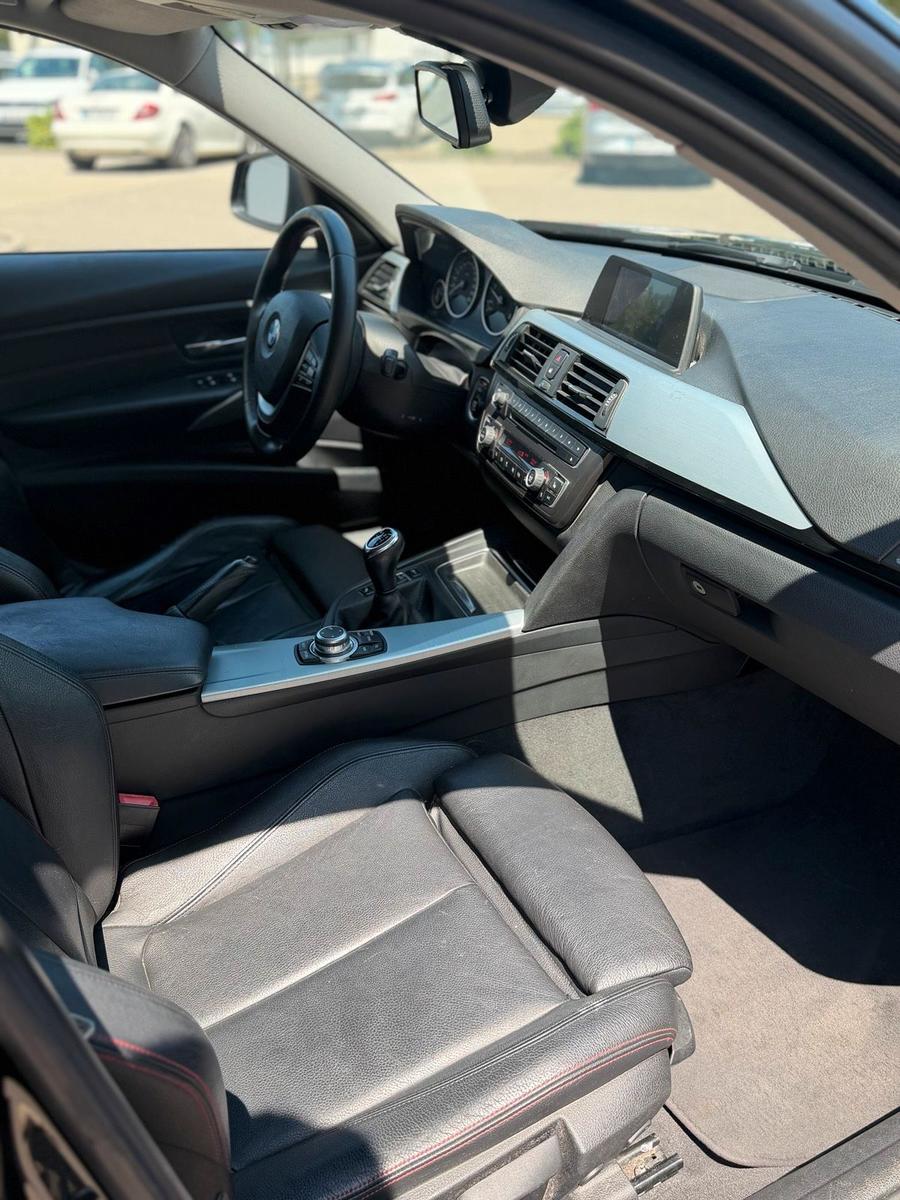 BMW 320 2012 — photo 6