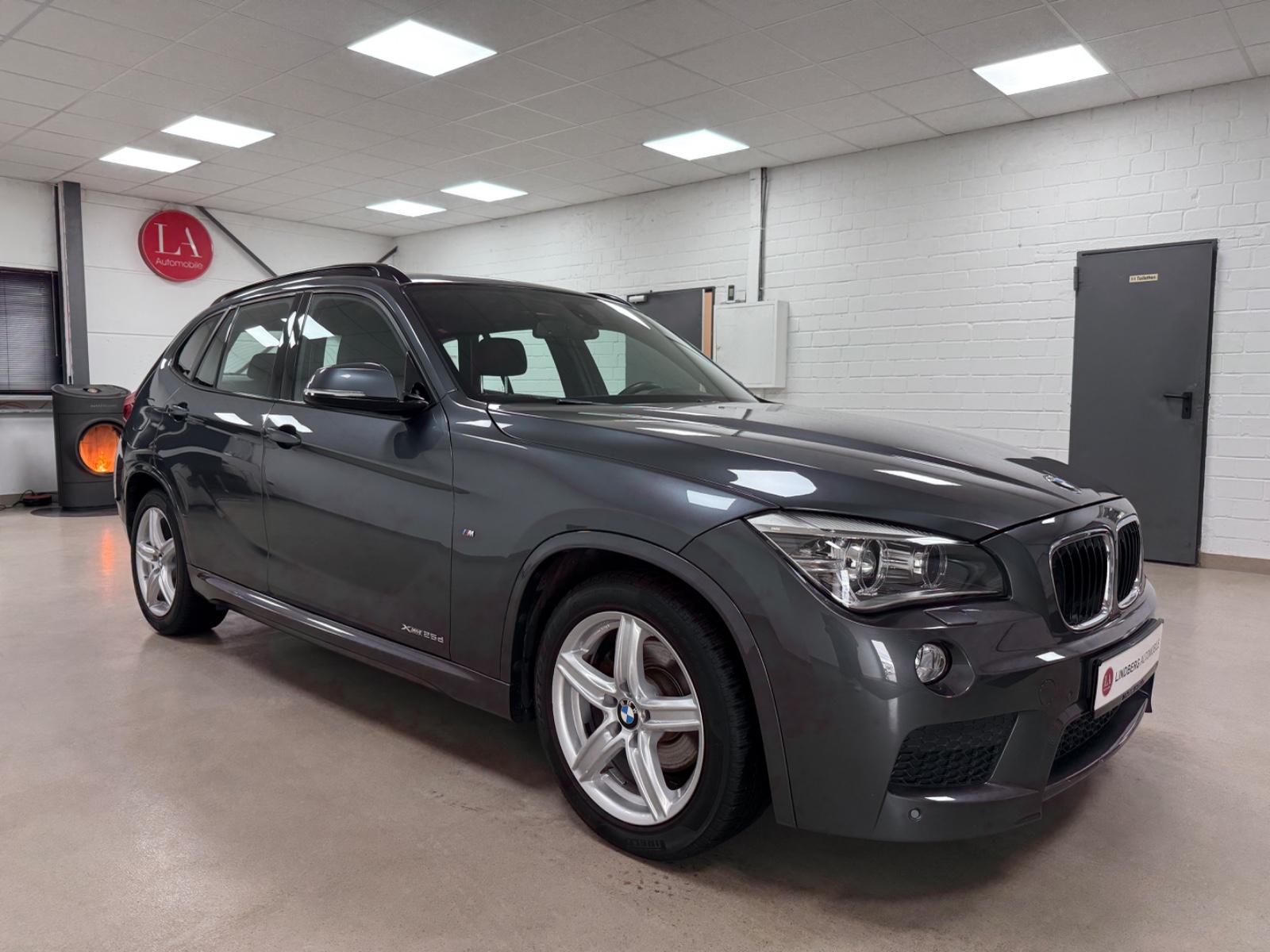 BMW X1 25d xDrive M Paket*PDC*SHZ*PANO*TEMP*