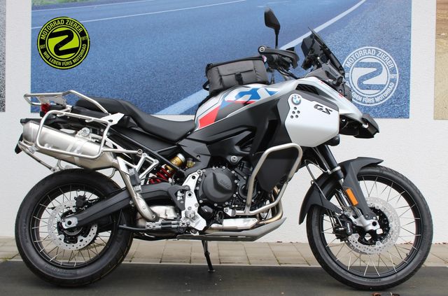 BMW F 900 GS Adventure - Oil Incl. 