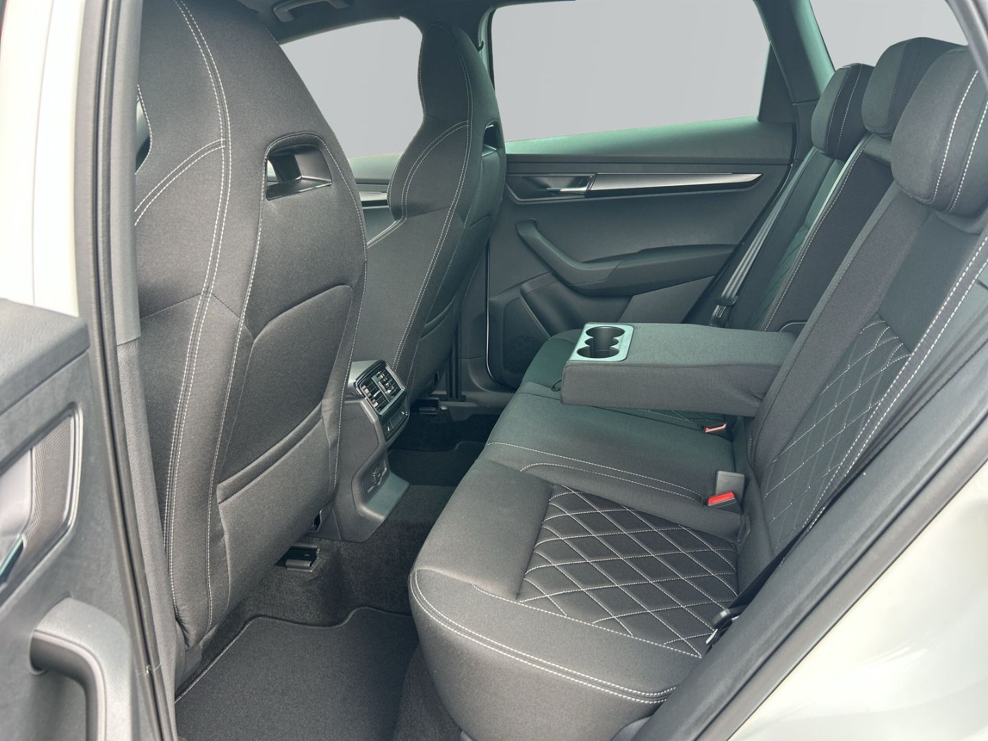 Skoda Karoq - Bild 10