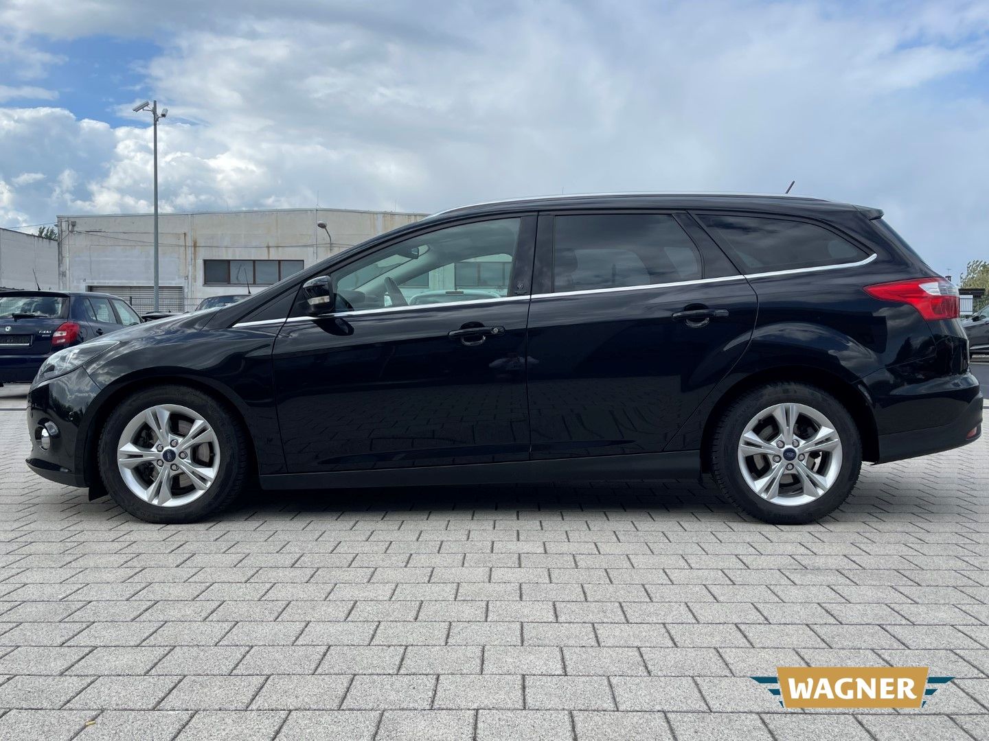 Fahrzeugabbildung Ford Focus Turnier Champions Edition 2.0 TDCi DPF