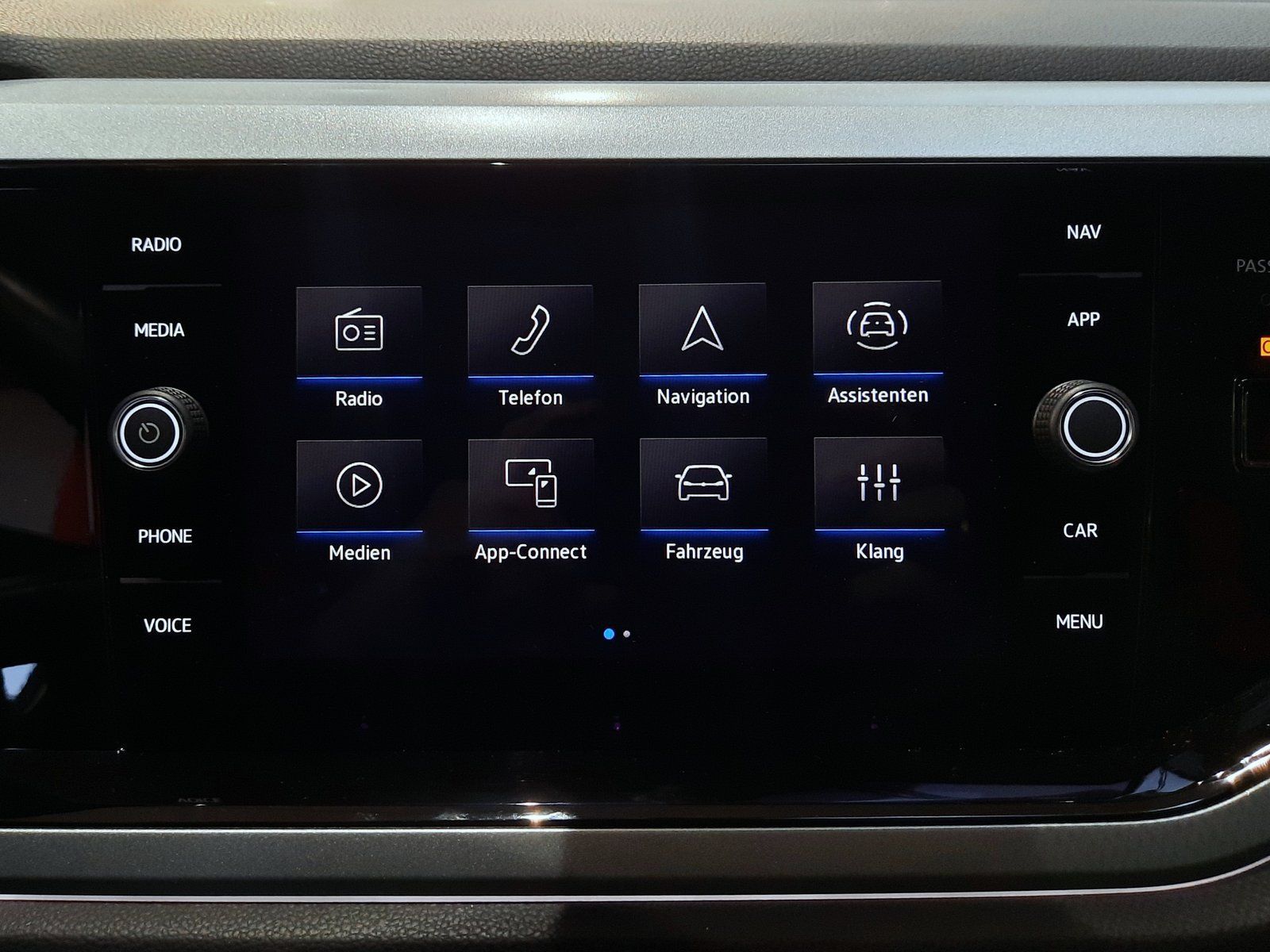 Fahrzeugabbildung Volkswagen Taigo Goal TSI DSG *AHK*Navi*Cam*