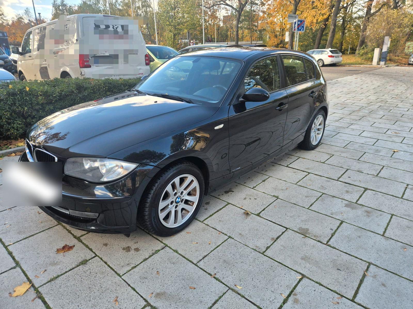 BMW 120
