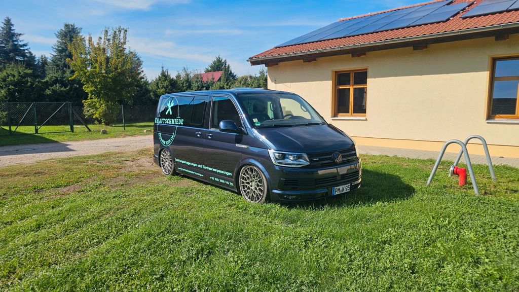 Image of Volkswagen T6 Multivan