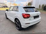 Audi Q2 quattro sport S line*Teilleder*Xenon*S tronic - Audi Q2: Limousine