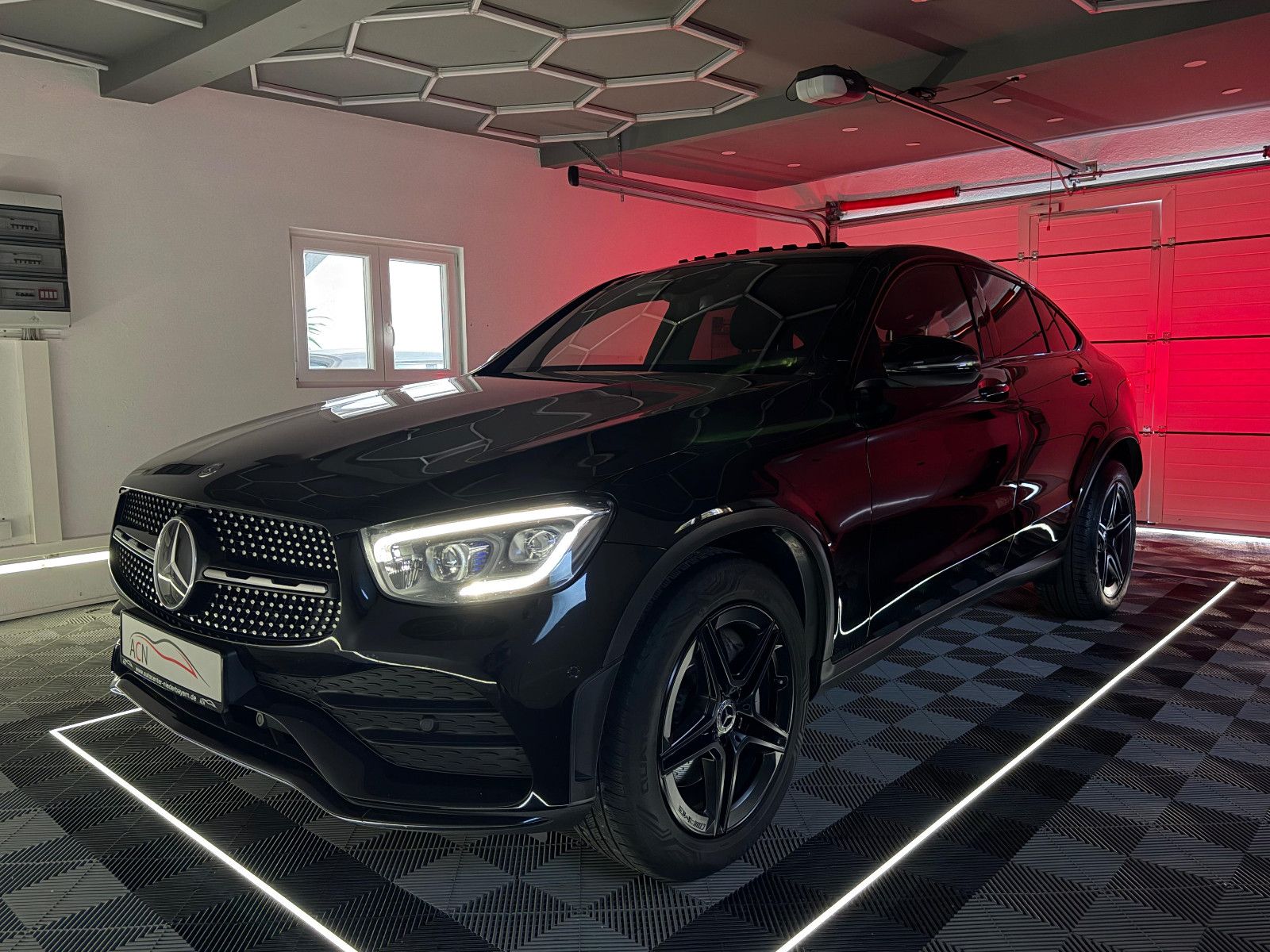 Fahrzeugabbildung Mercedes-Benz GLC 400d Coupe 4M AMG-LINE/BURMESTER/ASSIST+/AHK