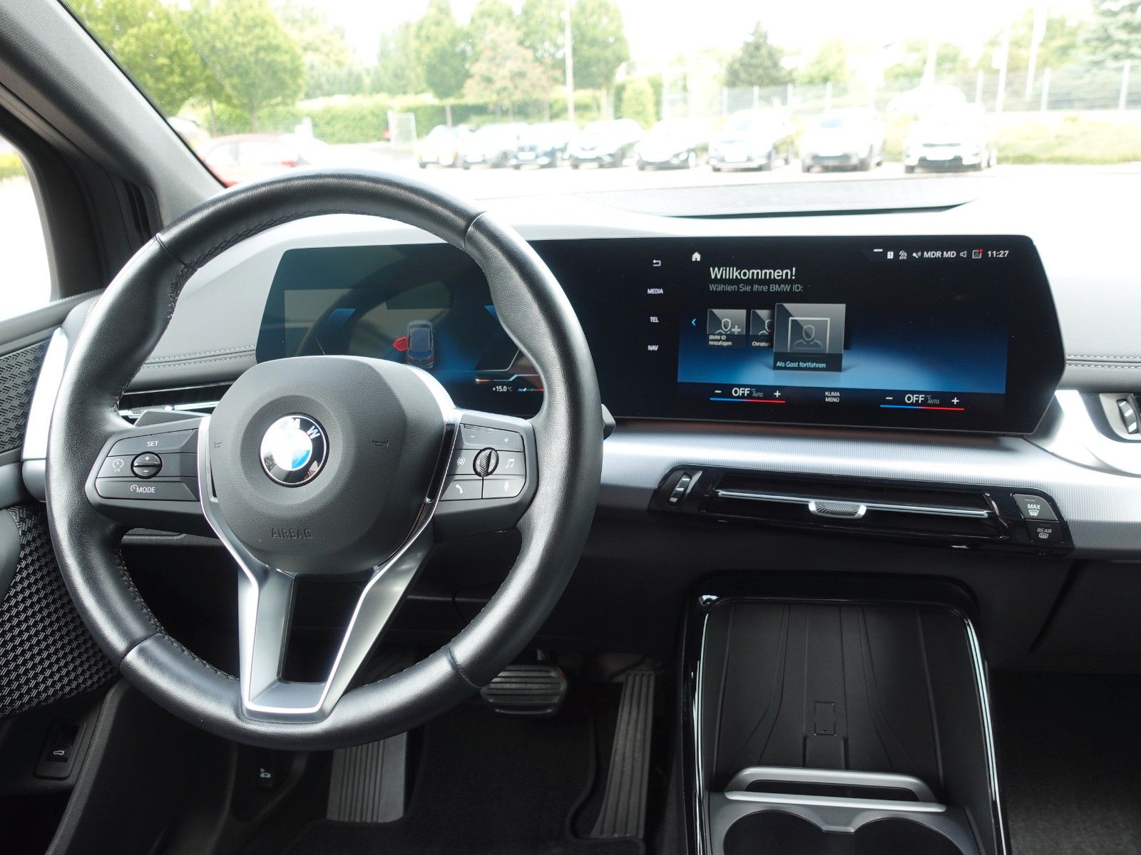 Fahrzeugabbildung BMW 218i Active Tourer Aut. DCT Ad.LED/AHK/el.Heckkl