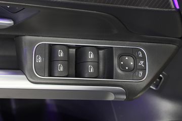 Mercedes GLB 200 - 8