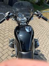 BMW R1200C - KICKSTARTER