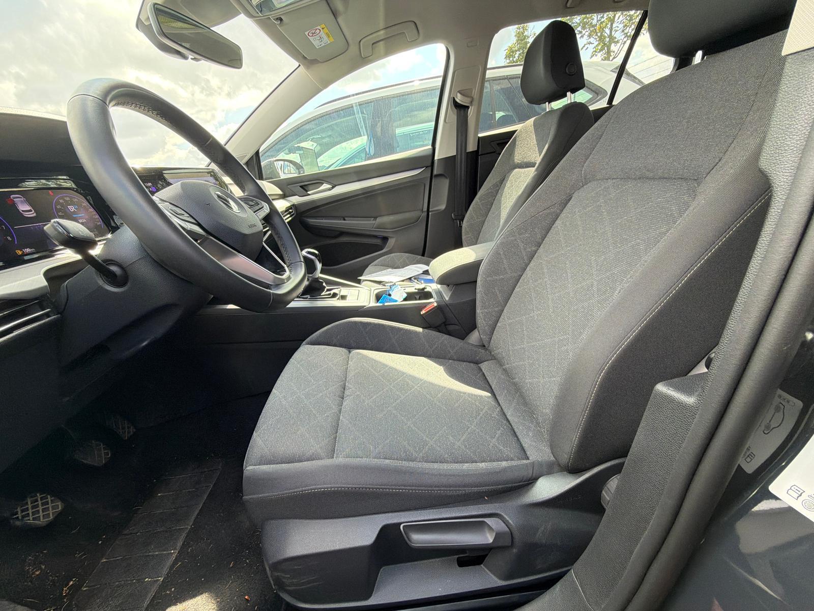 Volkswagen Golf 1.5 TSI Life AHZV anklappbar Allwetterreife, миниатюра 5