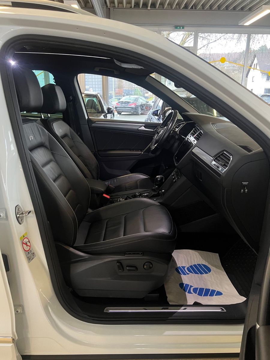 Fahrzeugabbildung Volkswagen Tiguan 2.0TDI DSG Highline 4Motion R line 239PS