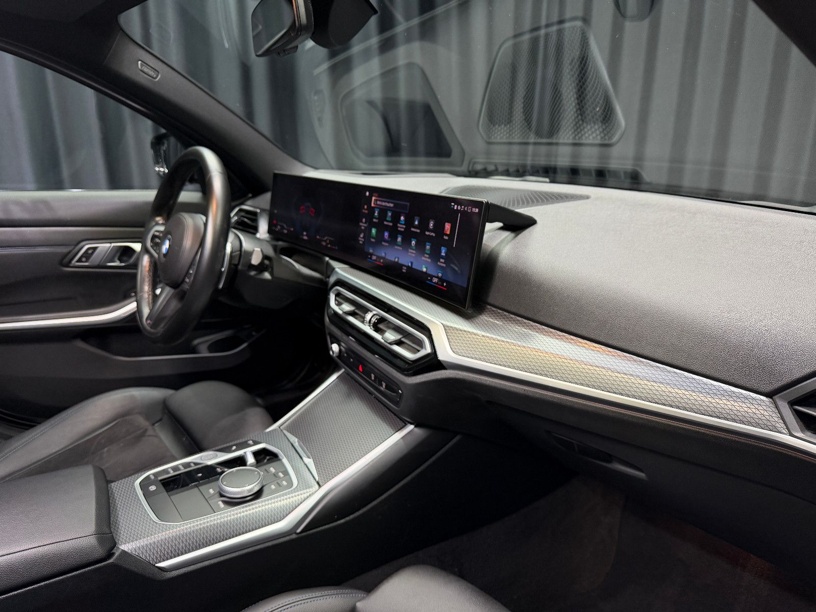 Fahrzeugabbildung BMW M340 i xDrive Touring |FACELIFT|HIFI|AHK|