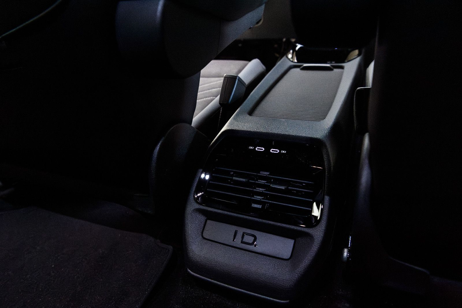 Fahrzeugabbildung Volkswagen ID.4 Pure 125 kW Energy+ACC+360Kamera+Matrix