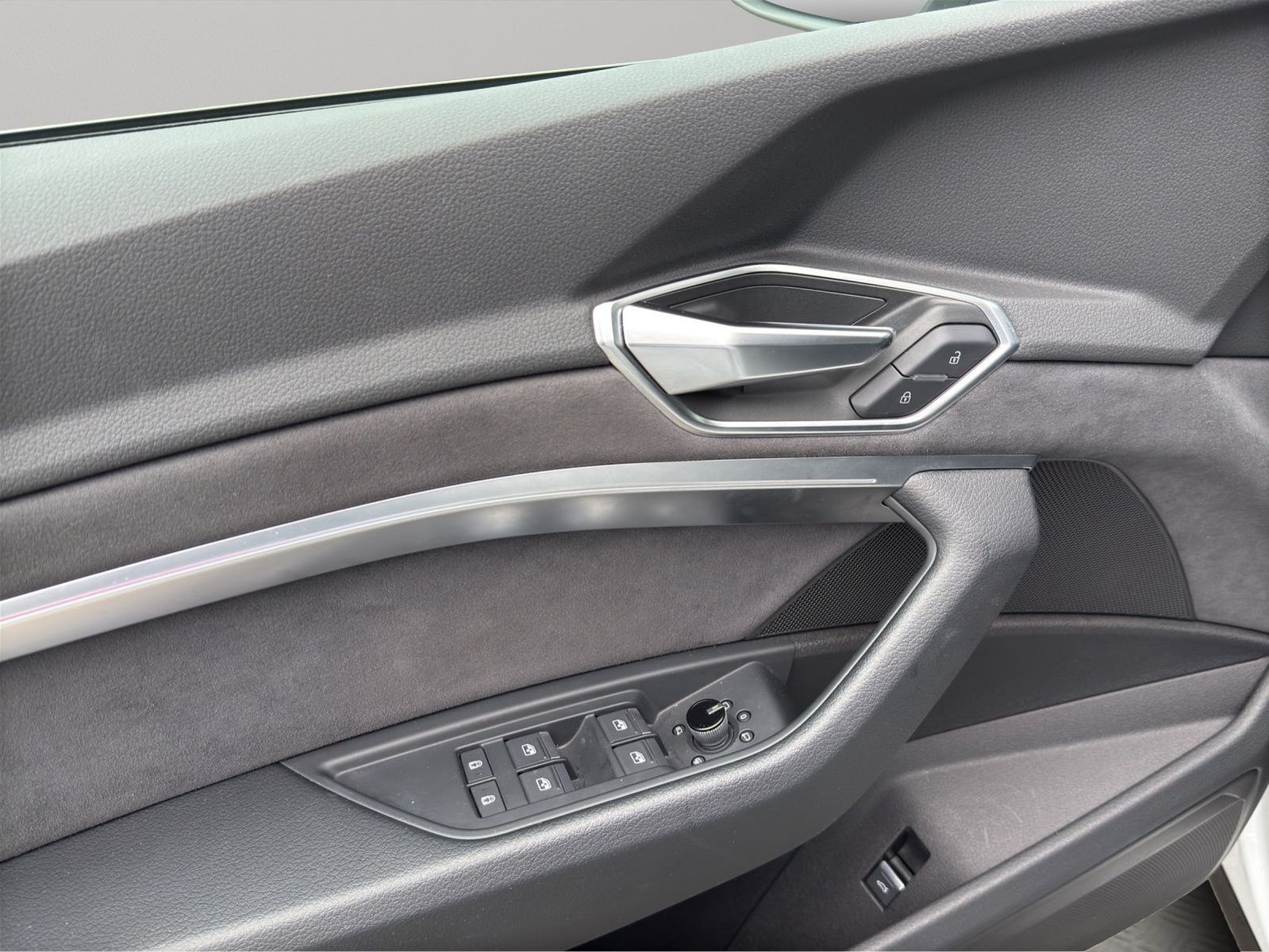 Audi e-tron - Bild 13