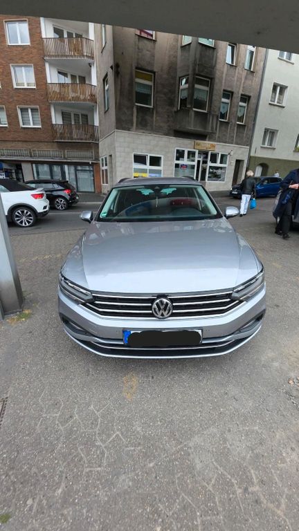 Image of Volkswagen Passat Variant