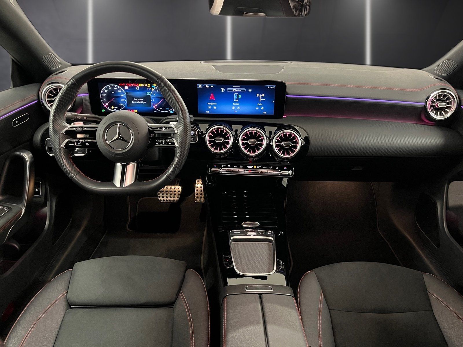 Fahrzeugabbildung Mercedes-Benz CLA 200 SB AMG Prem.*AHK*Standhz*360*Night*Distr
