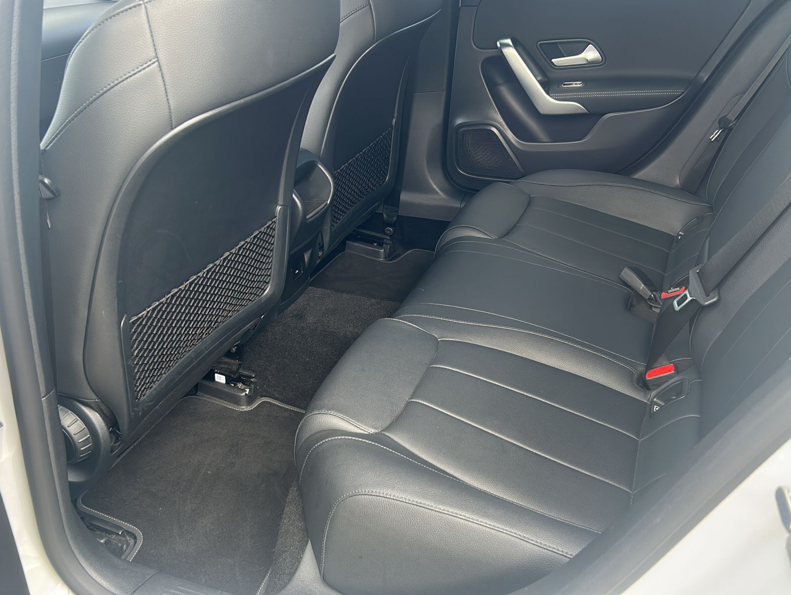 Fahrzeugabbildung Mercedes-Benz A 180 Progressive Advanced