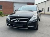 Mercedes-Benz R 300 CDI BlueEff. Sportpaket/ Panorame / Navi - Mercedes R-Klasse SUV
