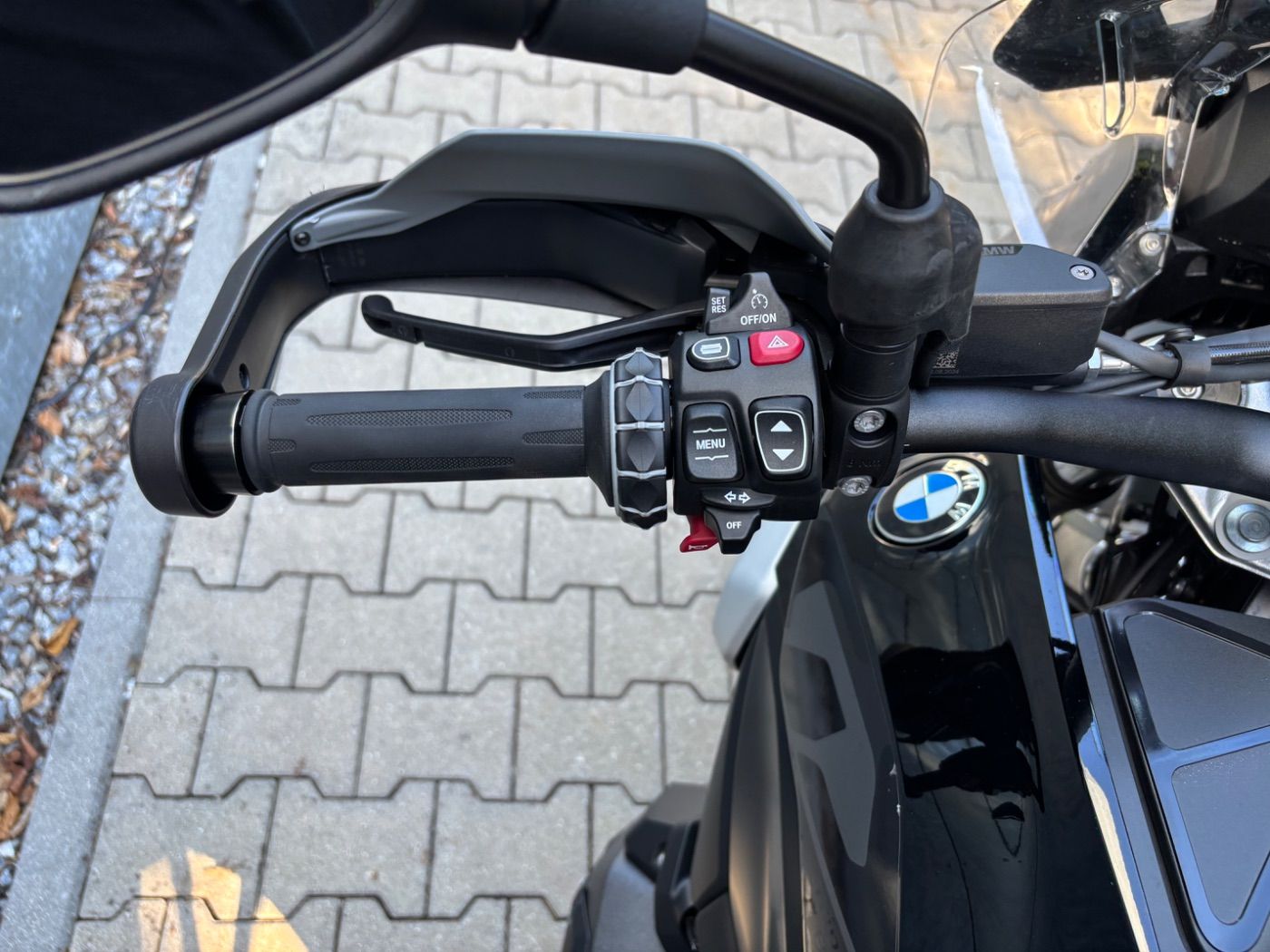 Fahrzeugabbildung BMW R 1300 GS Triple Black 3 Pakete