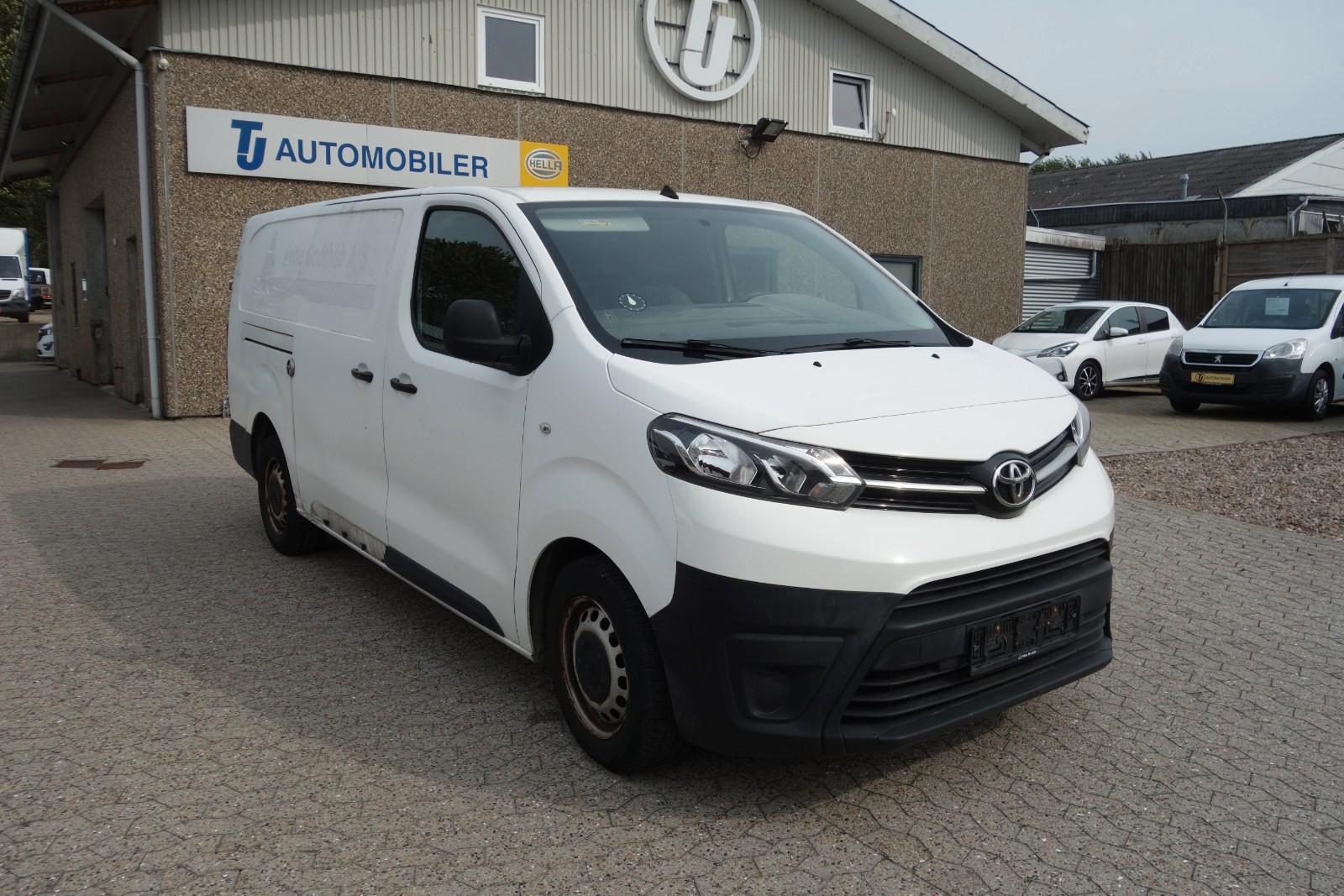 Toyota Proace 2,0D 120 hk Long