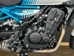 ROYAL ENFIELD Guerrilla 450 BRAVA BLUE +++  Letztes Bike  +++