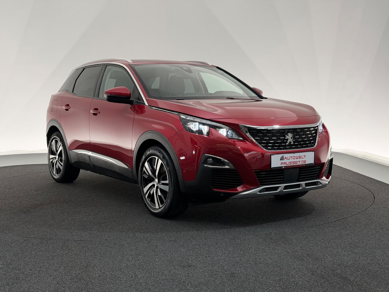 Gebrauchtwagen Peugeot 3008 3008 1.2 PureTech*ALLRUE*LED-360°-PANO-AHK-KEYLE in Fulda