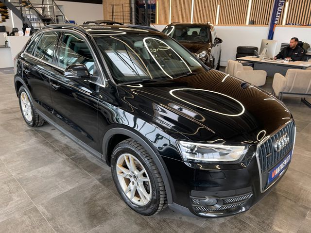 Audi Q3 2.0 TDI quattro *BI-XENON*APS*NAVI*AHK*LED*