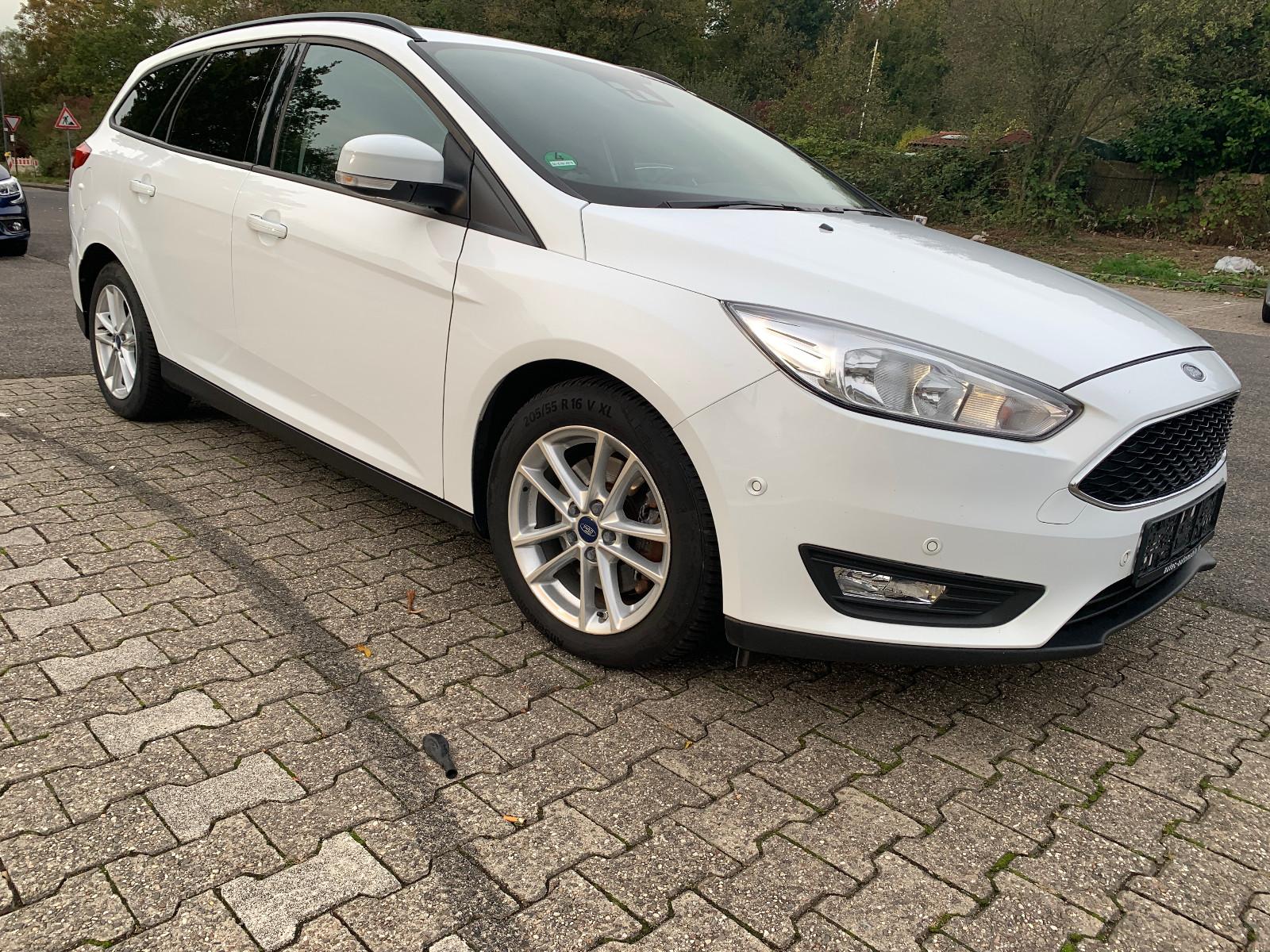 Ford Focus Turnier Business,2,0 TDCI,110 KW,Start/Sto