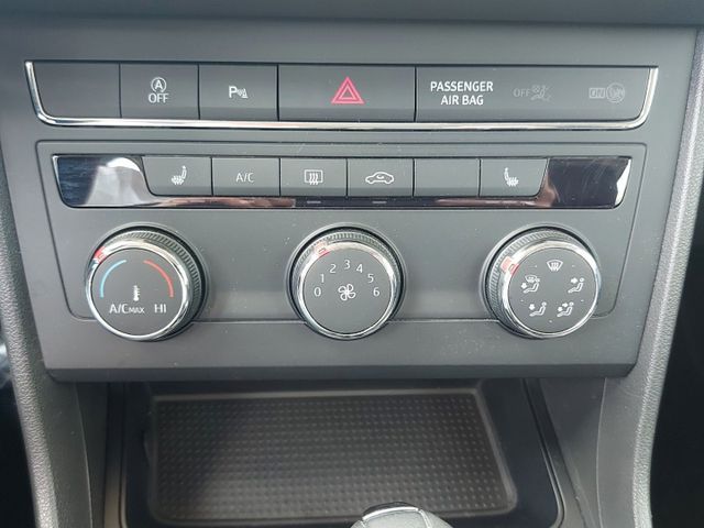 Leon Style 1,0 TSI DSG *LED+TEMPOMAT+PDC+SHZ+MFL