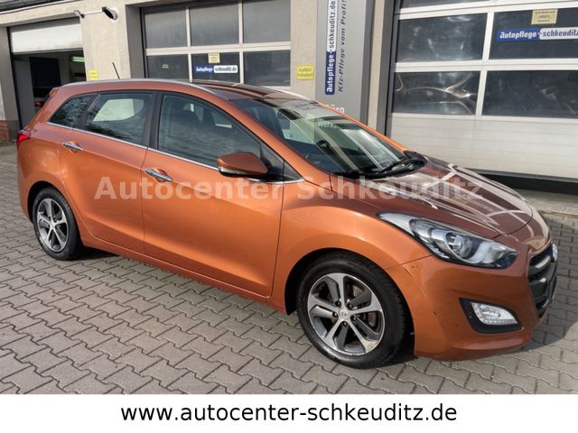 Hyundai i30 cw Style Klimaaut. Navi 1.Hand Tüv 6/2025