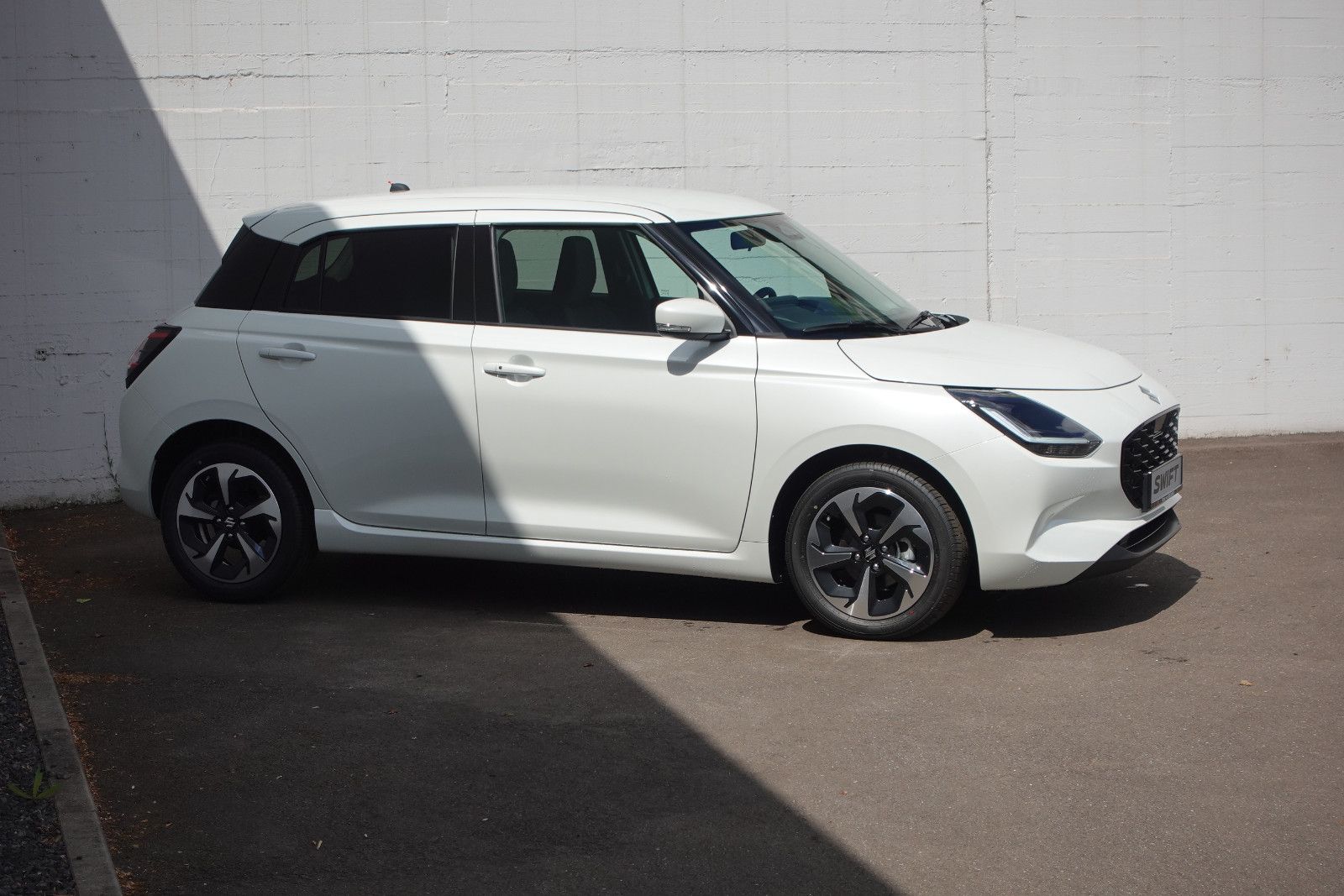 Fahrzeugabbildung Suzuki Swift Comfort+ 1.2 MildHybrid,Navi,Kamera,Sitzhz