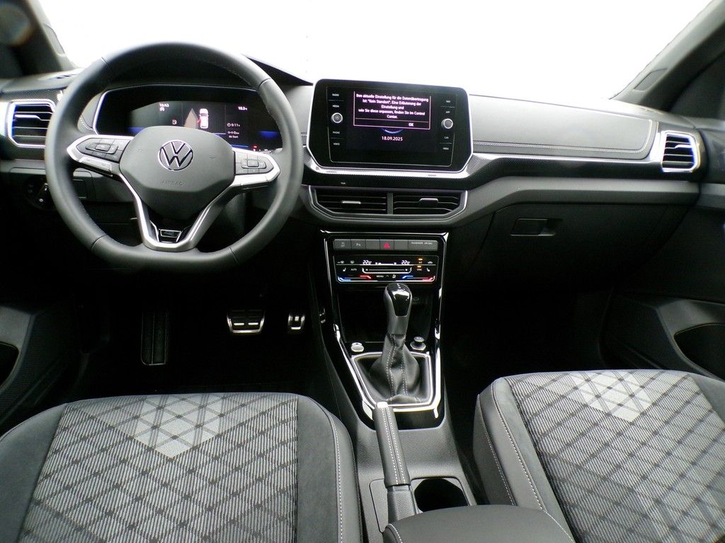 Fahrzeugabbildung Volkswagen T-Cross  1.0 TSI DSG R-Line *AHK*LED-Matrix*RüFa